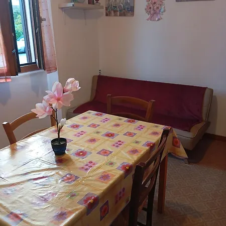 Apartmán La Casina Di Lalu' *